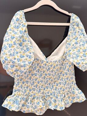 Smocked Floral Puff Sleeve Top - White/Blue/Yellow